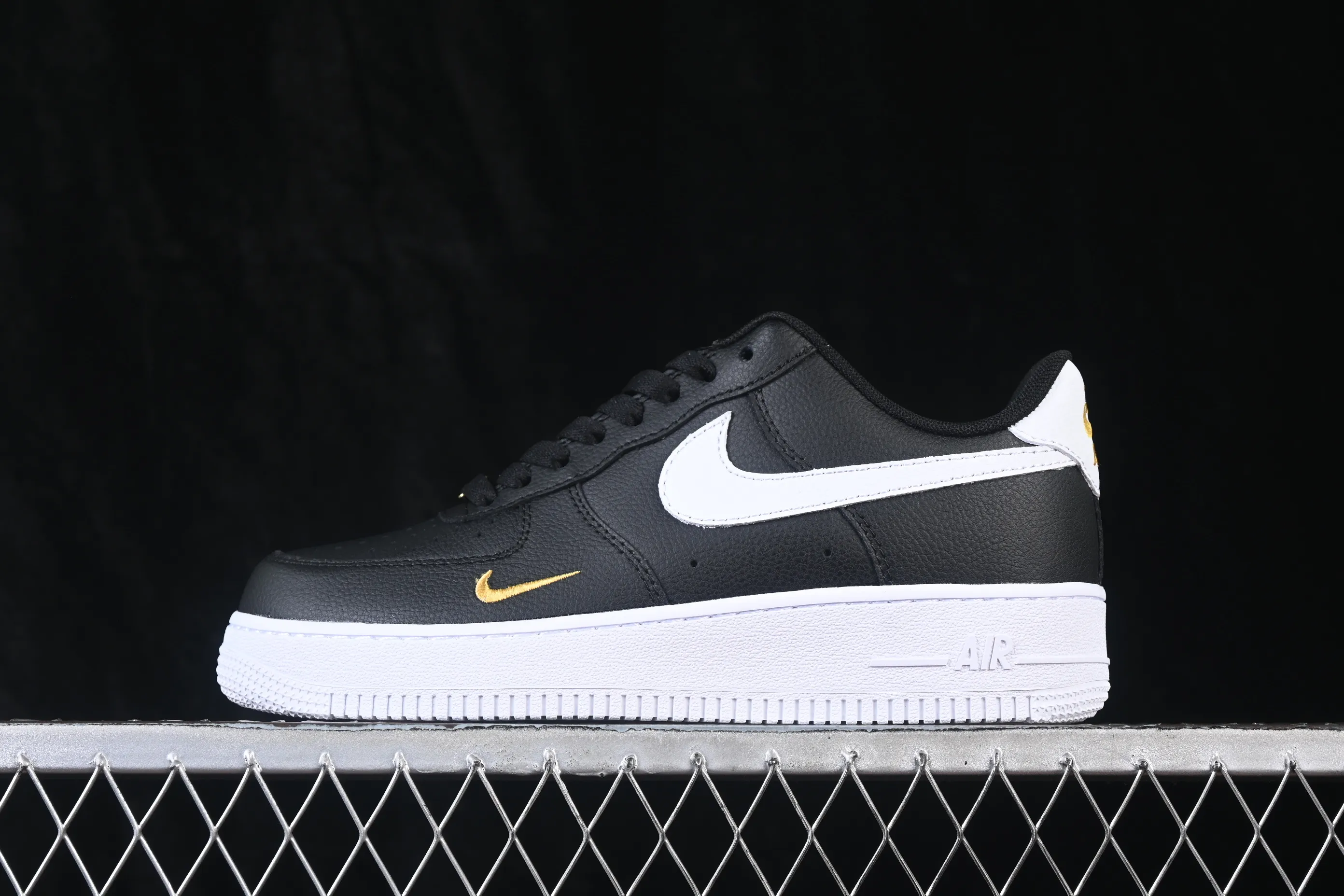 All categories Nk Air Force 1 Air Force series Nk Air Force 1 Low Air Force low-top Nike Air Force 1'07 Low Air Force 1 low-top casual sneakers CZ0270-001